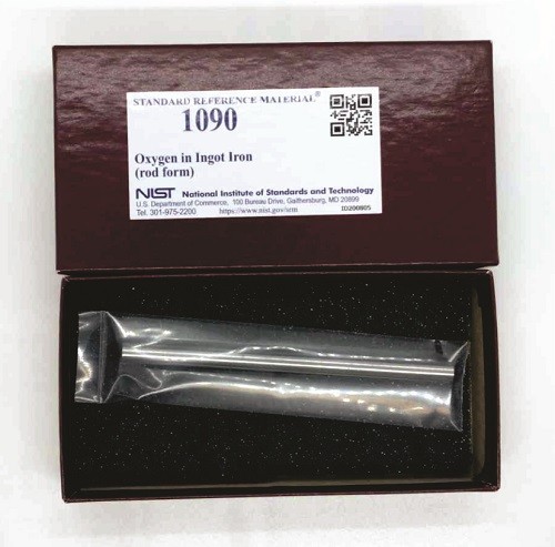 SRM 1090  钢锭中的氧标准品