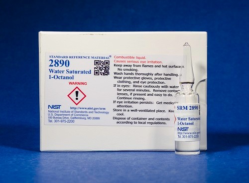 SRM 2860  聚氯乙烯中的邻苯二甲酸酯标准品