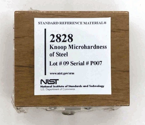 SRM 2828  钢的Knoop显微硬度标准品